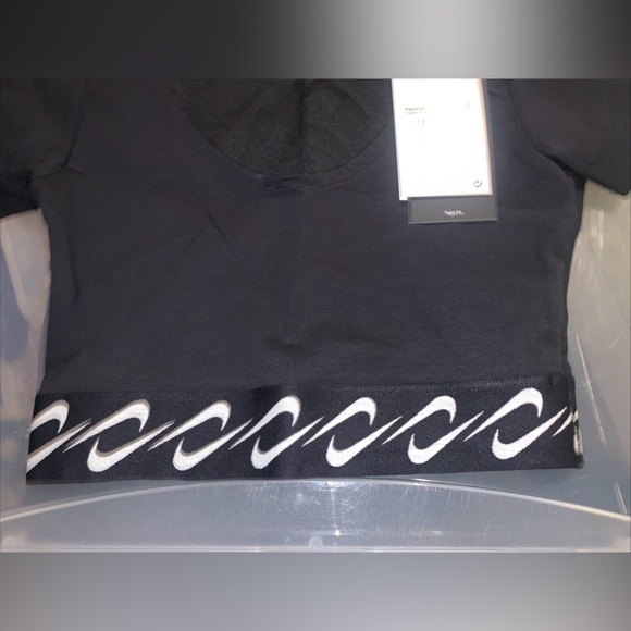 Nike Black Cropped Athletic Tee with Branded Swoosh Band - Picture 3 of 6